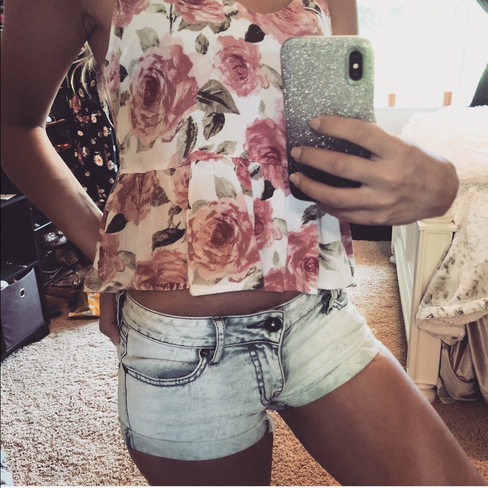 Short shorts